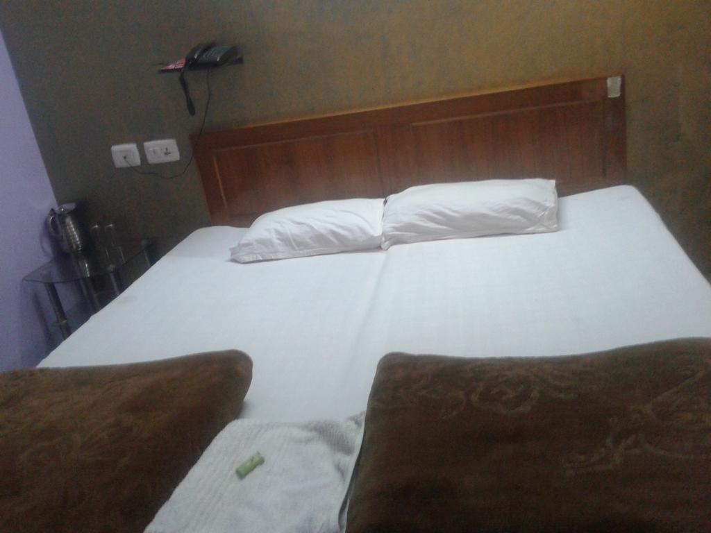 Hotel Regal 45 Chandigarh Room photo